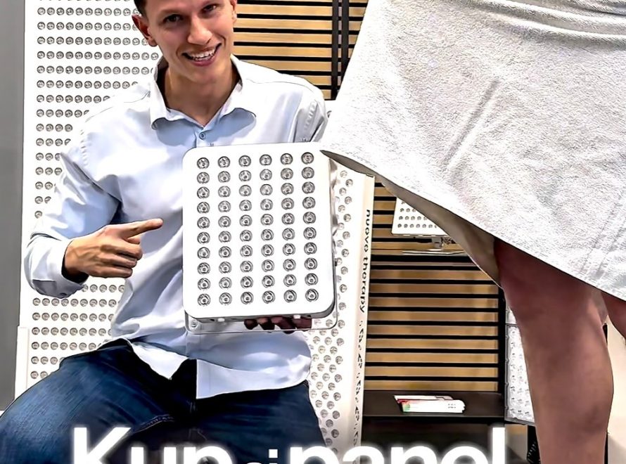 Pondělní dávka světla, energie a lehce i humoru 😁 Jestli tě zajímá víc než jen náš…